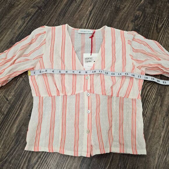 The Good Jane Striped Button Front Peplum Top Puff Sleeve NWOT Size Small (Measu - Picture 7 of 9